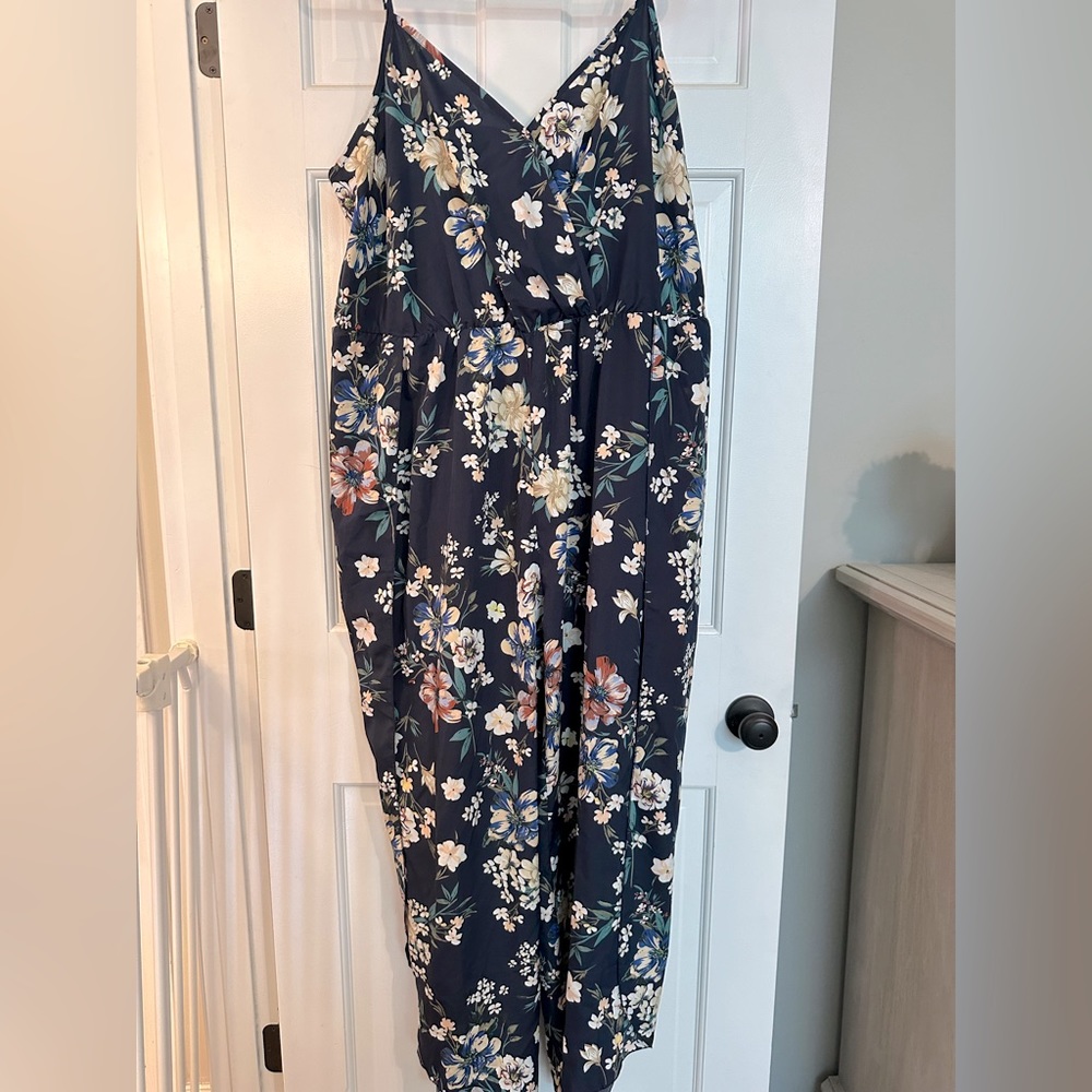 SHEIN curve 4x floral navy romper